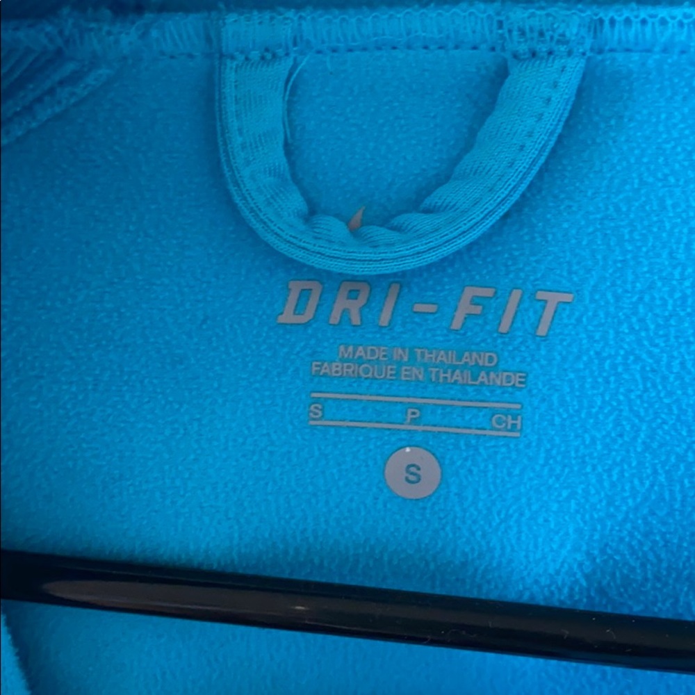 Nike hoodie - Picture 3 of 4